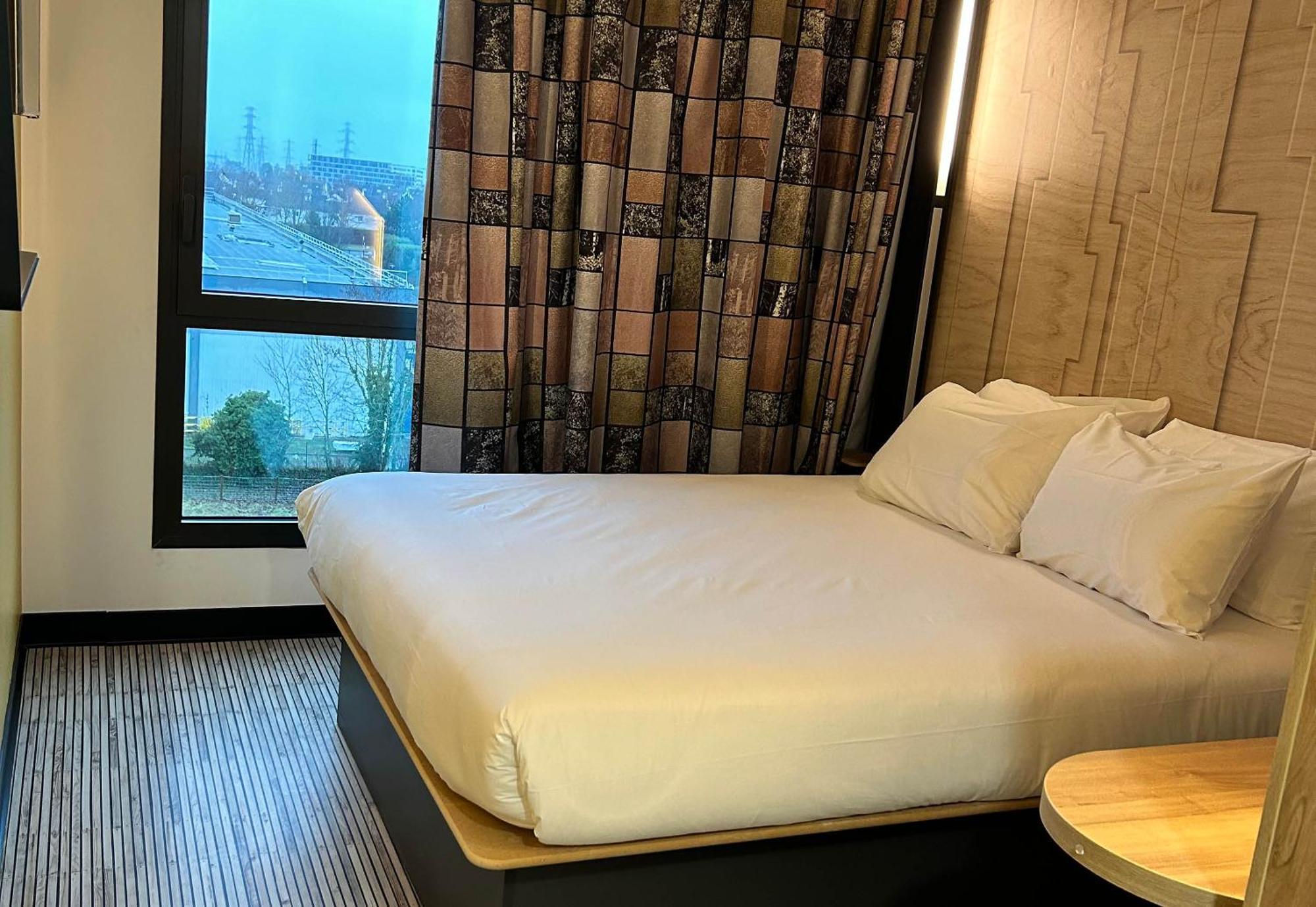 B&B Hotel Cergy Saint-Christophe Gare Ngoại thất bức ảnh